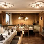 Medrazerhof Szálloda 3*