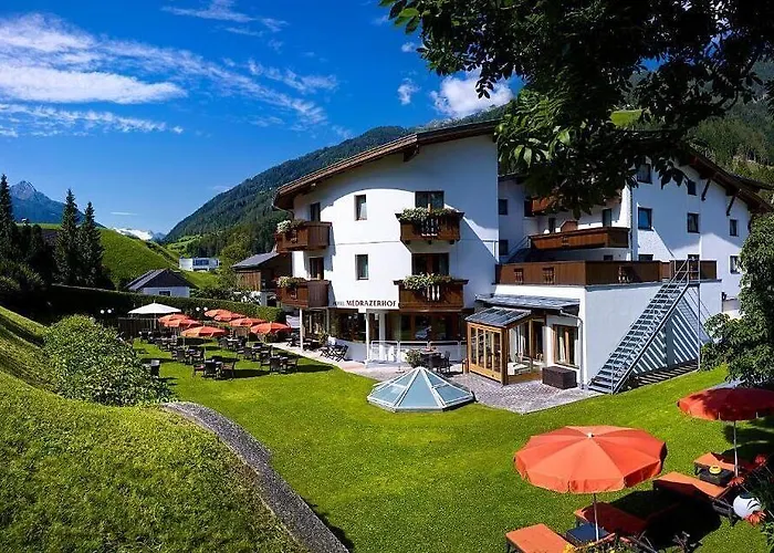 Medrazerhof 3* فلبمس